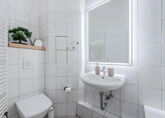 Cozy 1br - Family Retreat In Potsdam! 公寓 波茨坦