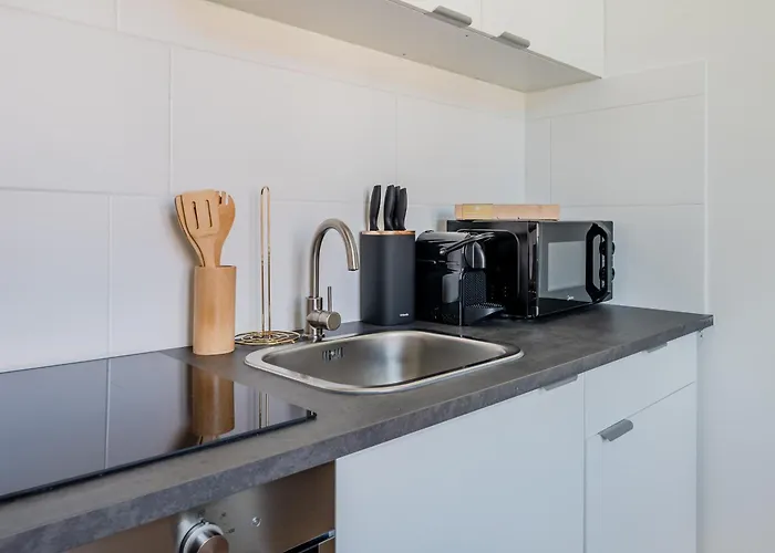 Cozy 1br - Family Retreat In Potsdam! * 波茨坦