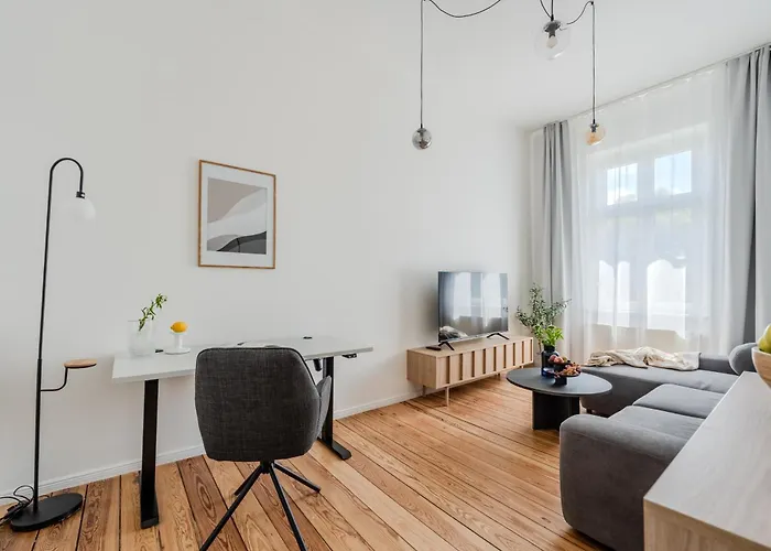 Cozy 1br - Family Retreat In Potsdam! 公寓 波茨坦